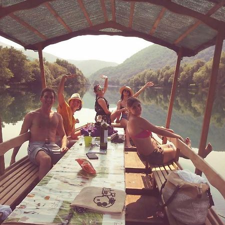 Apartment Terra & Boat Trip Bihać Zewnętrze zdjęcie